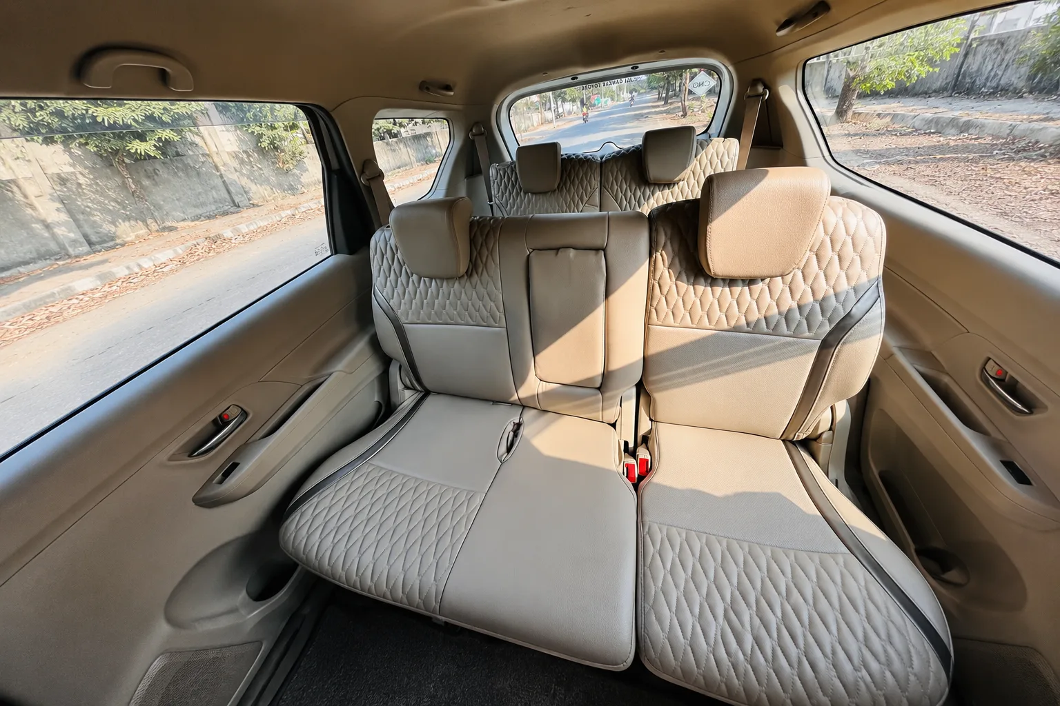 Toyota Rumion seating